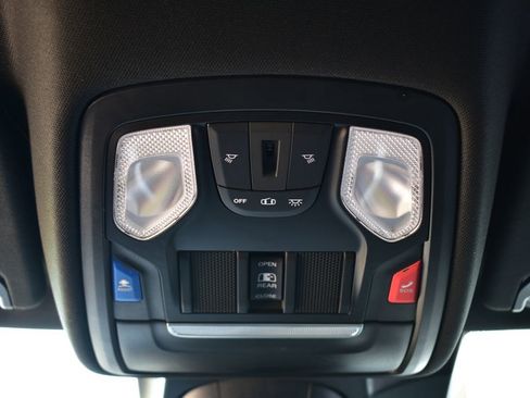 Used 2022 RAM 1500 Big Horn AWD/4WD image 41