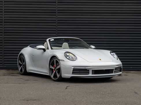 Certified 2024 Porsche 911 Carrera S RWD image 10