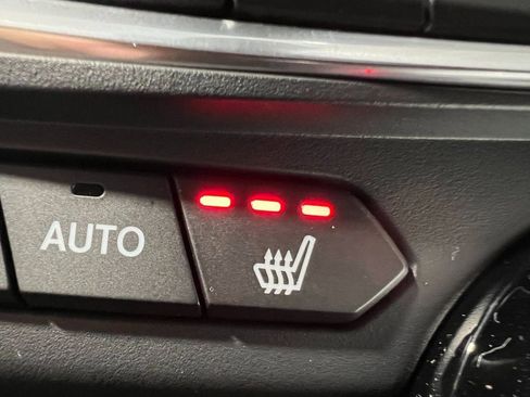 Used 2025 Acura TLX w/ Technology Package image 16