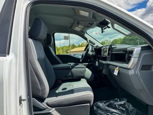 New 2026 Ford F350 XLT w/ FX4 Off-Road Package image 14