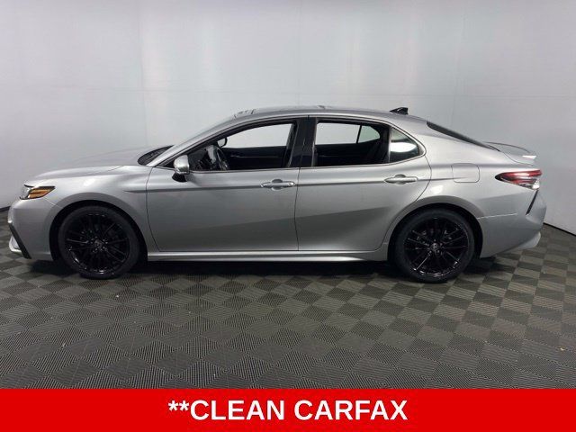 Used 2021 Toyota Camry XSE w/ Navigation Package FWD image 5