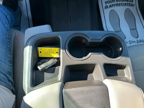 Used 2021 GMC Sierra 1500 SLE image 20