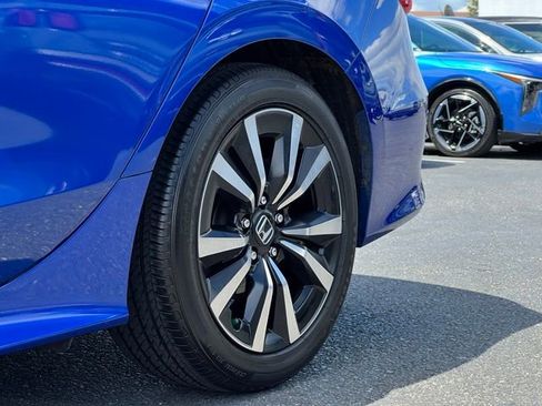 Used 2023 Honda Civic EX image 2