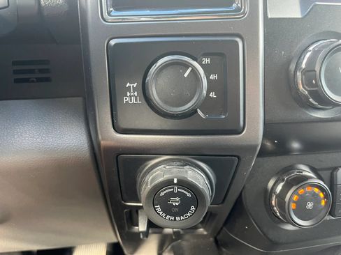 Used 2020 Ford F150 XLT w/ Equipment Group 302A Luxury AWD/4WD image 24