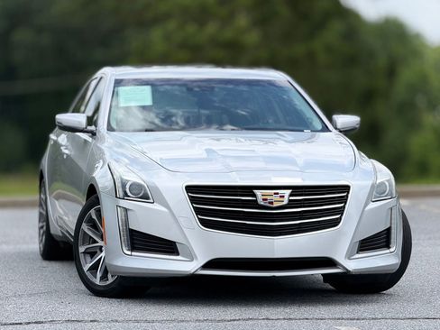 Used 2016 Cadillac CTS Luxury RWD image 4