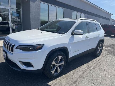 Used 2019 Jeep Cherokee Limited AWD/4WD image 1