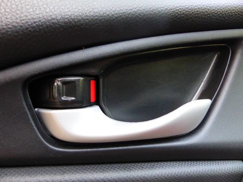 Used 2020 Honda Civic Sport image 19