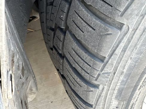 Used 2010 Ford Fusion SE FWD image 14