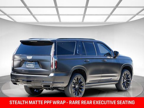 Used 2025 Cadillac Escalade Sport Platinum AWD/4WD image 4