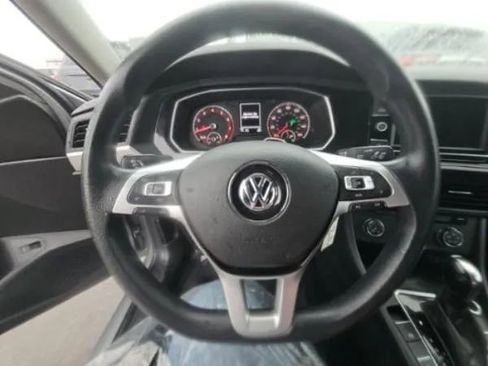 Used 2019 Volkswagen Jetta SE FWD image 10