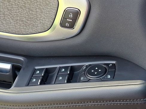 Used 2025 Ford Expedition Tremor AWD/4WD image 21