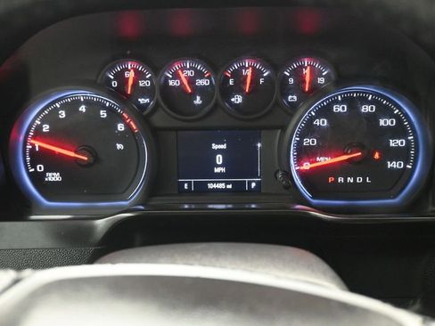 Used 2019 Chevrolet Silverado 1500 Custom w/ Custom Value Package RWD image 15