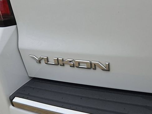 Used 2019 GMC Yukon Denali w/ Open Road Package AWD/4WD image 35