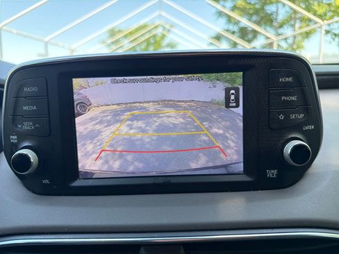 Used 2020 Hyundai Santa Fe SE FWD image 21