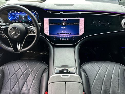 Certified 2023 Mercedes-Benz EQS 580 4MATIC Sedan image 17