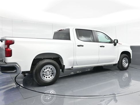 Used 2020 Chevrolet Silverado 1500 W/T w/ WT Safety Package image 5