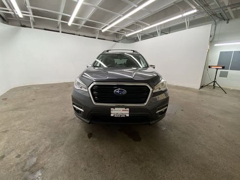 Used 2020 Subaru Ascent Touring w/ Popular Package #3 image 9