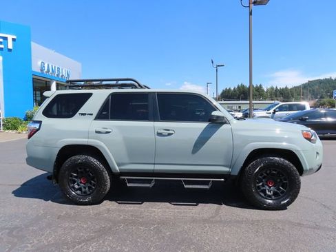 Used 2021 Toyota 4Runner TRD Pro AWD/4WD image 9