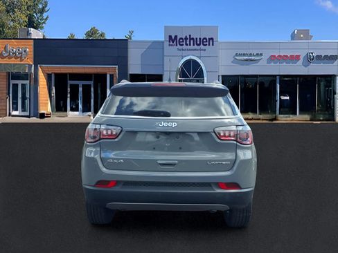 Used 2024 Jeep Compass Limited AWD/4WD image 4
