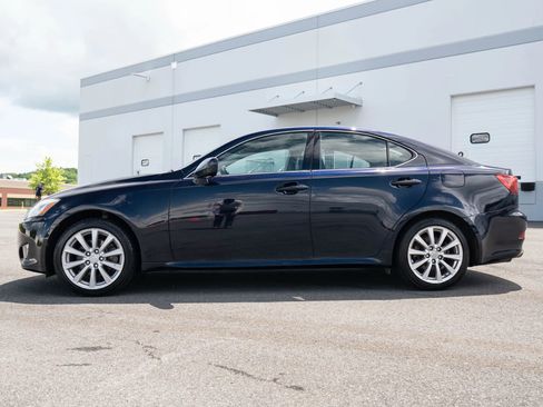 Used 2007 Lexus IS 250 AWD image 3