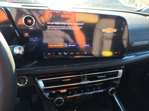 New 2026 Chevrolet Traverse High Country image 18