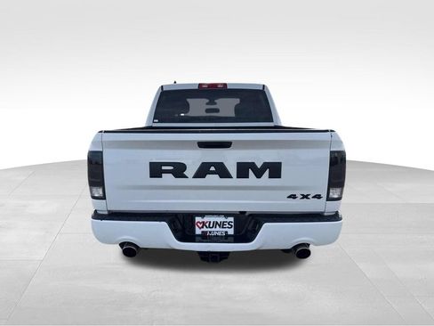 Used 2019 RAM 1500 Express w/ Wheel & Sound Group AWD/4WD image 8