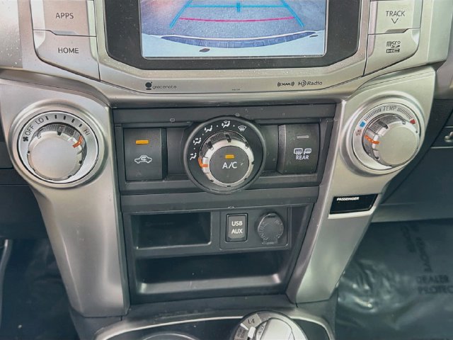 Used 2017 Toyota 4Runner SR5 Premium AWD/4WD image 32
