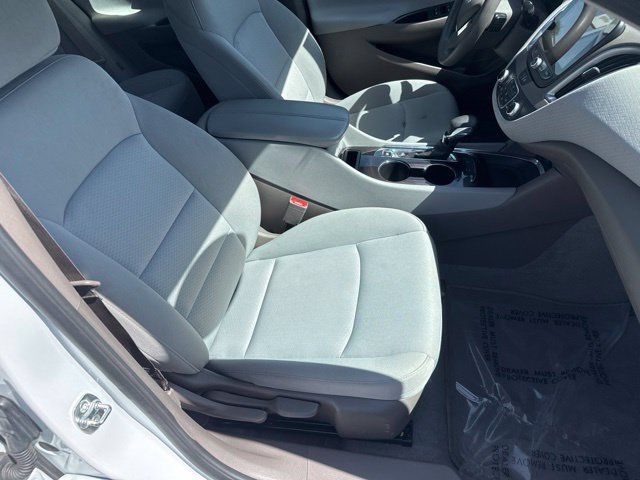 Used 2025 Chevrolet Malibu LT FWD image 28