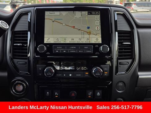 Used 2024 Nissan Titan PRO-4X w/ Pro-4x Convenience Package AWD/4WD image 21