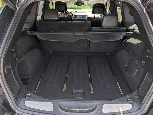 Used 2012 Jeep Grand Cherokee Overland AWD/4WD image 18