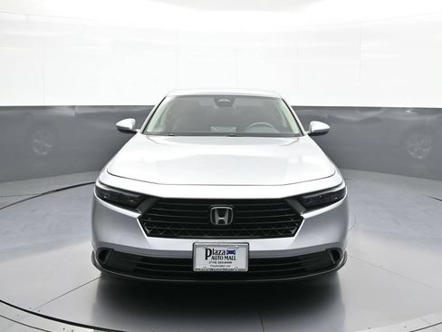 Used 2023 Honda Accord LX image 2