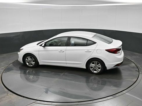 Used 2020 Hyundai Elantra SEL image 24