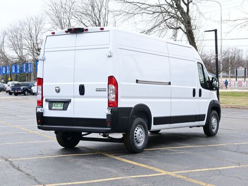 New 2025 RAM ProMaster 2500 w/ Cold Weather Group FWD image 9