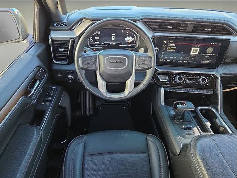 Used 2024 GMC Sierra 1500 Denali w/ Denali Reserve Package image 11