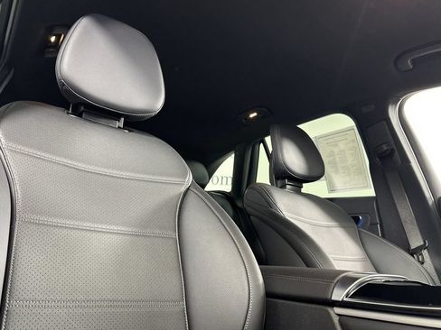 Certified 2026 Mercedes-Benz GLC 300 image 20
