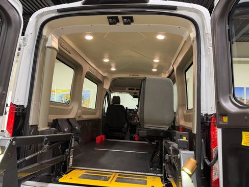 Used 2020 Ford Transit 150 Medium Roof RWD image 48