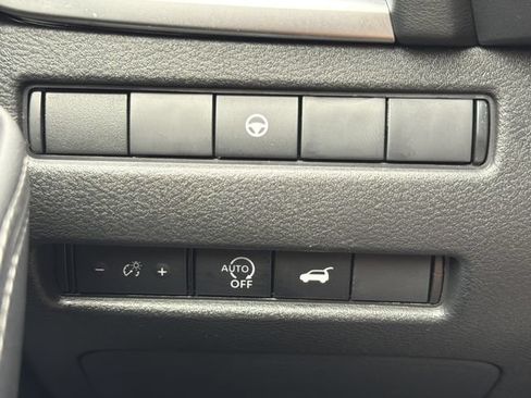 Used 2026 Nissan Rogue Dark Armor FWD image 26