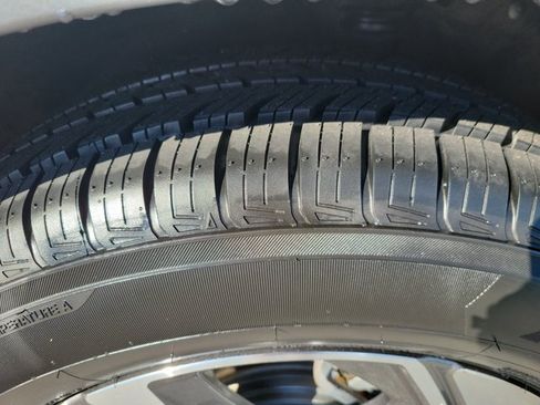 Certified 2018 Honda CR-V EX image 11