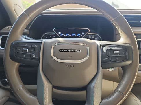 Certified 2021 GMC Yukon XL Denali AWD/4WD image 38