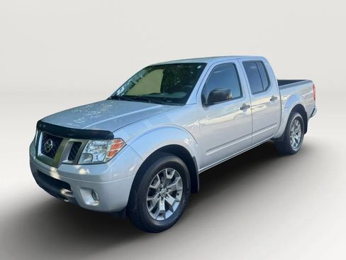 Used 2020 Nissan Frontier SV RWD image 5