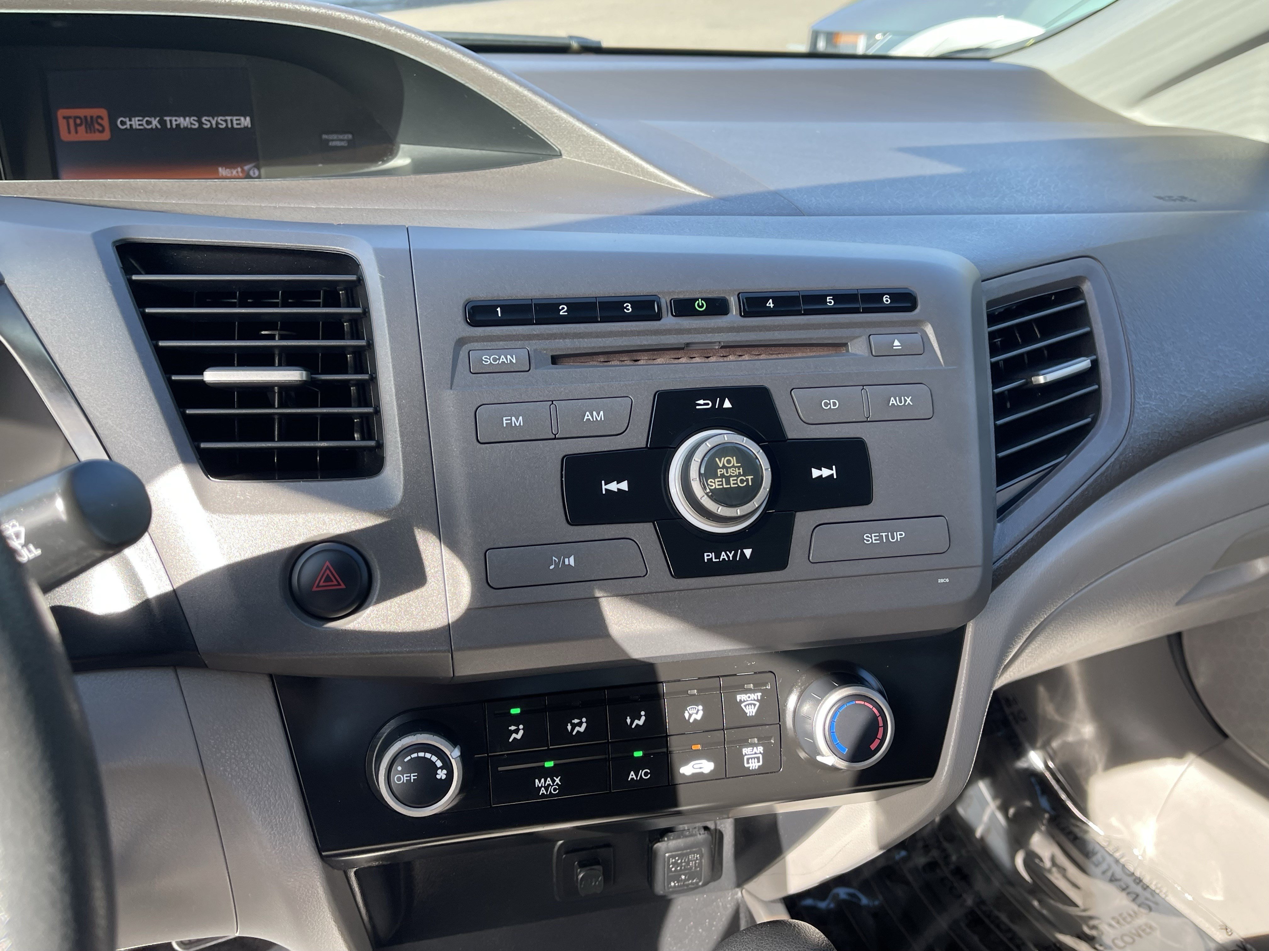 Used 2012 Honda Civic LX image 21