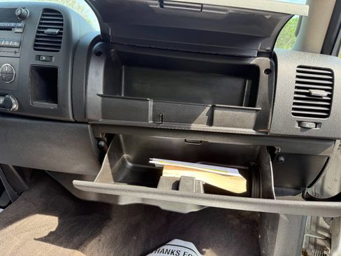 Used 2013 Chevrolet Silverado 2500 LT w/ Interior Plus Package image 35