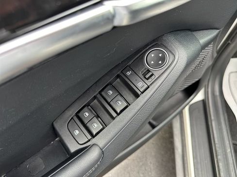 Used 2023 Kia Seltos EX AWD/4WD image 19