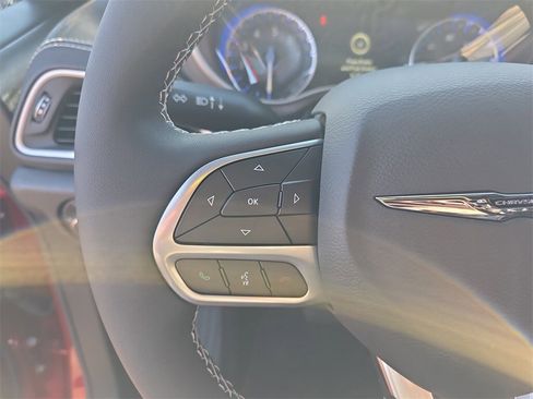 New 2026 Chrysler Pacifica Select image 19