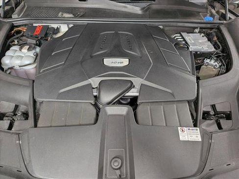 Used 2019 Porsche Cayenne image 25