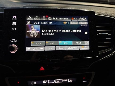 Used 2024 Honda Passport Black Edition image 20