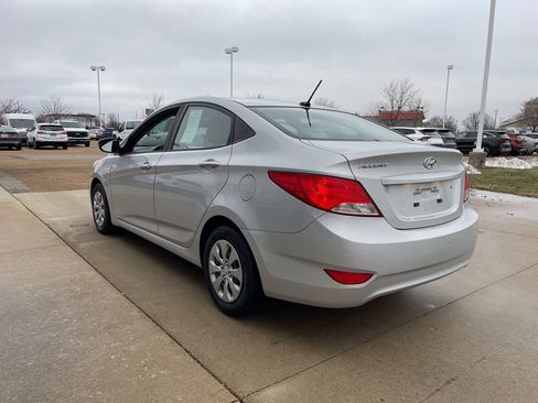 Used 2017 Hyundai Accent SE image 7