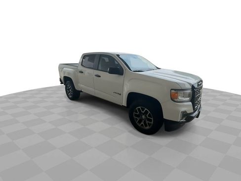Certified 2022 GMC Canyon AT4 w/ Trailering Package AWD/4WD image 2