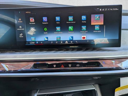 New 2026 BMW 740i image 14