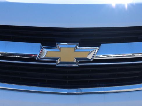 Used 2017 Chevrolet Colorado W/T w/ WT Convenience Package image 12